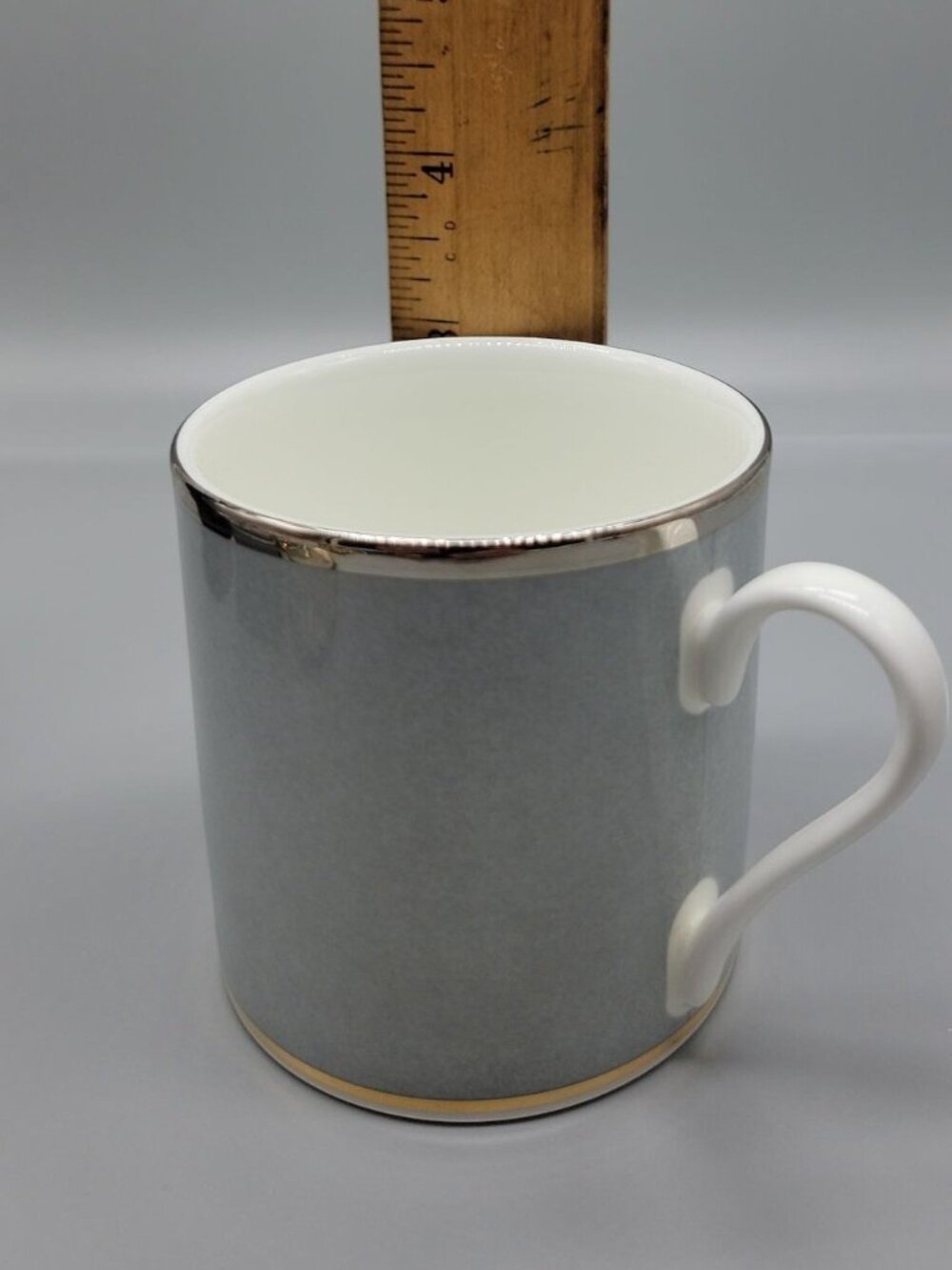 Mikasa Tea Cup Bone China Grandeur Silver CH402 Japan Gold Rim 3" Tall - Picture 3 of 13